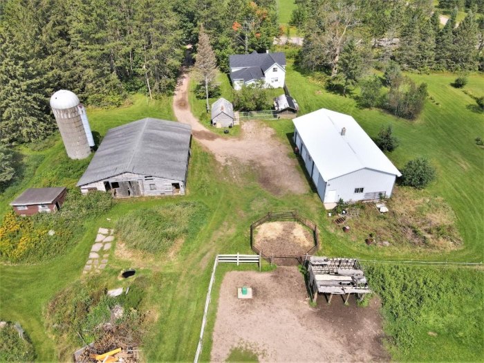 Small Hobby Farms For Sale Wi